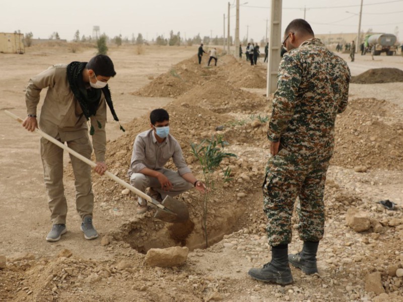 آئین کاشت ۳۸۰۰ اصله درخت در مهران