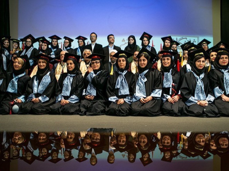 دشمن دانشجویان را هدف قرار داده است