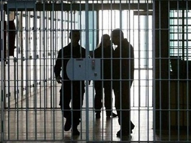 ۲۰ زندانی نیازمند مالی در ایلام آزاد شدند