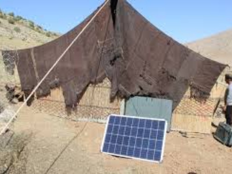 توزیع ۳ هزار ۲۹۵ پنل خورشیدی به جامعه عشایری ایلام