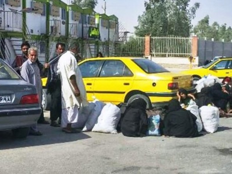 ۴۰ دلال مسافر در مهران شناسایی شد